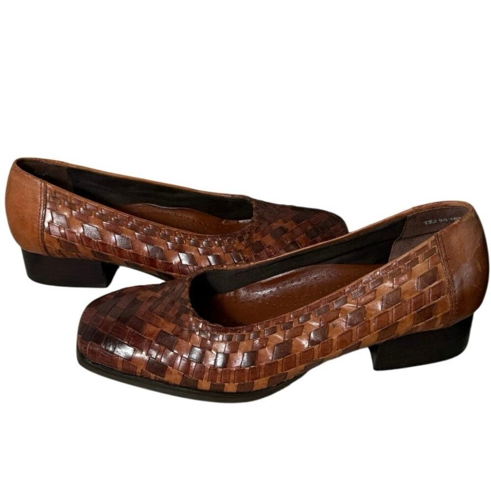 Trotters Aspen 9.5 Braided Leather Square Toe Black Heels Rustic Comfort Career